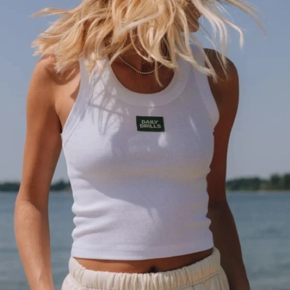 NWT Daily Drills White Ribbed Logo Tank Size XS/S